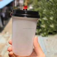 Vente en gros Matt 360 ml 500 ml 700 ml Tasse de thé à bulles en plastique en forme de U Gobelets jetables en PP