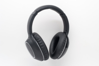 Headphone Nirkabel Lipat Dilengkapi Mikrofon Internal, Audio Premium, dan Pilihan Warna Fashion yang Menarik, MOQ Rendah