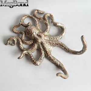 Cast di ferro polpo cremagliera del vino per appendere a parete - Product Image 2