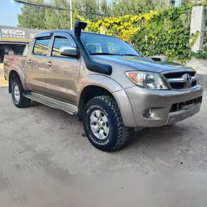 Le puissant, robuste et durable pick-up <span class=keywords><strong>Toyota</strong></span> <span class=keywords><strong>Hilux</strong></span> - Product Image 2