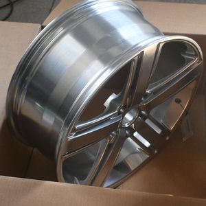 Rines Personalizados de 17-22 Pulgadas, Forjados en 1 Pieza, 5x114.3 5x120 5x143, Aleación de Aluminio, Cinco Radios, para <span class=keywords><strong>Audi</strong></span> - Product Image 2