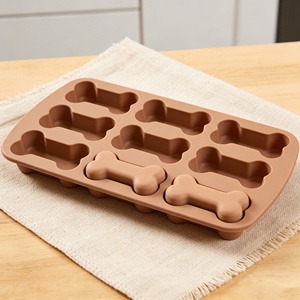 Molde de Silicona de Grado Alimenticio de Alta Calidad, Divertido y Bonito Molde de Silicona con Forma de Hueso de Perro con 4 Cavidades para Hornear Chocolate y Dulces - Product Image 5