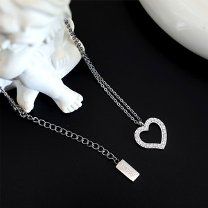 Collar de Joyería con Colgante de Corazón de Acero Inoxidable 316L con Zirconia, Resistente al Agua y al Deslustre, con Logotipo Personalizado para Mujer - Product Image 3