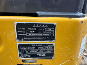 Excavadora Usada XCM de 1.7 Toneladas, Excavadora de Segunda Mano, Excavadora de Ruedas XE17U con Motor - Product Image 6