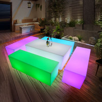 Chaise contemporaine cube illuminée par LED, banquette droite, lumière pour l'extérieur, hôtels-Matériau PE, tabourets de bar pour discothèque