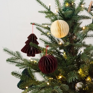 Décoration de fête en papier offset YUYANG, arbre de Noël en nid d'abeille avec aimant, décorations en papier nid d'abeille - Product Image 1