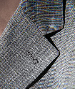 OEM Custom <span class=keywords><strong>uomo</strong></span> grigio leggero 3 pezzi sottile risvolto singolo petto centro sfiato abito di alta qualità completi da <span class=keywords><strong>uomo</strong></span> - Product Image 2