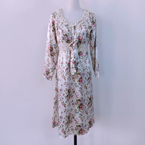 Abito lungo a vita impero con stampa floreale vintage personalizzato per donna, abiti in raso da donna - Product Image 3