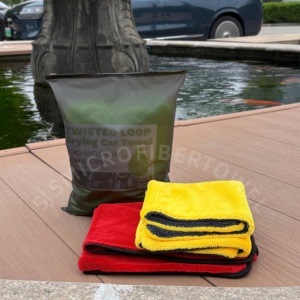 Serviette de voiture en microfibre personnalisée OEM/ODM avec logo, serviette de séchage de voiture en microfibre à boucles torsadées - Product Image 1