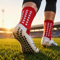 Chaussettes de sport personnalisées en nylon et coton noir, antidérapantes, pour le football, vente en gros, logo personnalisé, chaussettes blanches