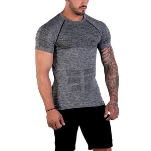 Ropa Deportiva de Gimnasio OEM, Ropa de Entrenamiento, Ropa Deportiva con Logotipo Personalizado, Secado Rápido, Ajustada, Camiseta Deportiva sin Costuras para Hombre - Product Image 2