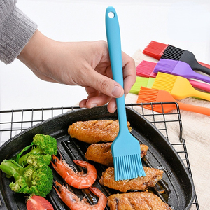 Pinceau à huile en silicone pour la cuisson, le barbecue, résistant à la chaleur, pinceau à huile en silicone pour la cuisine, ustensile de cuisine en silicone pour la nourriture des bébés - Product Image 6