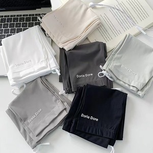 Manches de protection solaire en soie glacée pour femmes, réglables avec logo D, protection UV pour le cyclisme et la conduite, blanc cassé, gris clair, gris foncé - Product Image 3