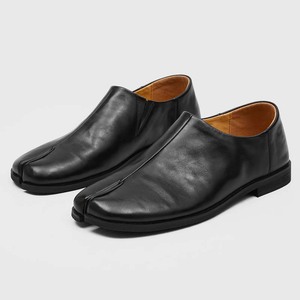 2026 New Arrival Mens Split Toe Loafers British Style Slip On Casual Shoes Fashion <b>Thin</b> Sole Leather Shoes - Product Image 1