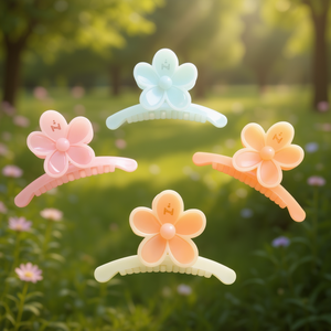 Pinza de Pelo con Flor de Cinco Pétalos Angelina de 12 cm en Tonos Pastel para Mujeres y Niñas, Estilo Dulce para Uso Diario - Product Image 2