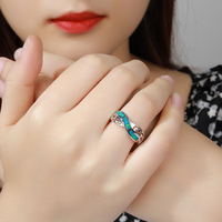 Bague Homme en Argent 925 XYOP Style Bohème avec Opale Grecque, Texture Estampillée à la Main, Éclat d'Opale Rencontre le Style Classique Bohème