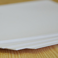 Papier au sulfate blanchi solide (SBS) Choix de première qualité pour les boîtes-cadeaux élégantes Impression de haute qualité