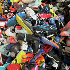 Venta al por Mayor de Zapatos Usados de Segunda Mano Botas de Fútbol de Marcas Famosas Tacos Altos y Bajos en Pacas Mixtas Suministro Directo de Fábrica - Product Image 2