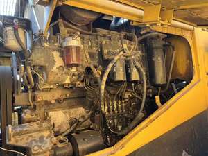 Minicargadora de ruedas delanteras KOMATSU usada, precio bajo a la venta, con motor y motor de componentes básicos, 2 unidades - Product Image 6