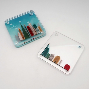 Posavasos de Acrílico Transparente con Diseño Único - Product Image 3