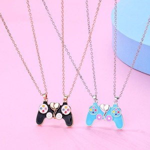 <span class=keywords><strong>Collier</strong></span> de contrôleur de Console de jeu de vente chaude, <span class=keywords><strong>collier</strong></span> de Console de jeu de dessin animé d'alliage d'huile d'alliage d'attraction mutuelle de pierre magnétique - Product Image 3