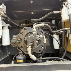 Excavatrice Volvo EC290 29T d'occasion, moteur Deutz, pompe hydraulique, pince hydraulique, défrichage, déchiquetage de souches, modèle 2024, godet de 1,7 m - Product Image 4