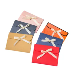Hot bán giấy sang trọng Phong bì với Ribbon chuỗi Tie giấy bưu phẩm Phong Bì cho đám cưới mời bao bì
