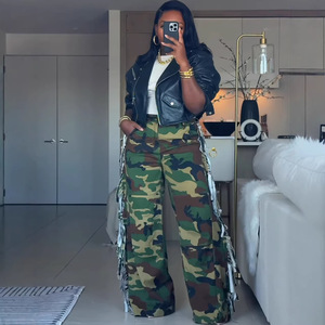 Pantalon cargo décontracté à franges latérales pour <span class=keywords><strong>femme</strong></span>, <span class=keywords><strong>coupe</strong></span> droite, style moto, jambe large, motif camouflage, en jean - Product Image 2