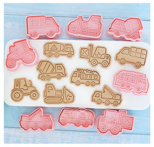 8 pièces/ensemble bricolage véhicule dessin animé Biscuit moule ingénierie <span class=keywords><strong>camion</strong></span> <span class=keywords><strong>emporte</strong></span>-pièce 3D Biscuits moule plastique cuisson moule Cookie - Product Image 6