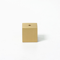 Brûleur d'encens aromatique chinois BECORA, cube minimaliste en laiton satiné mat, porte-bâtonnets d'encens durable pour la décoration de la maison, la méditation