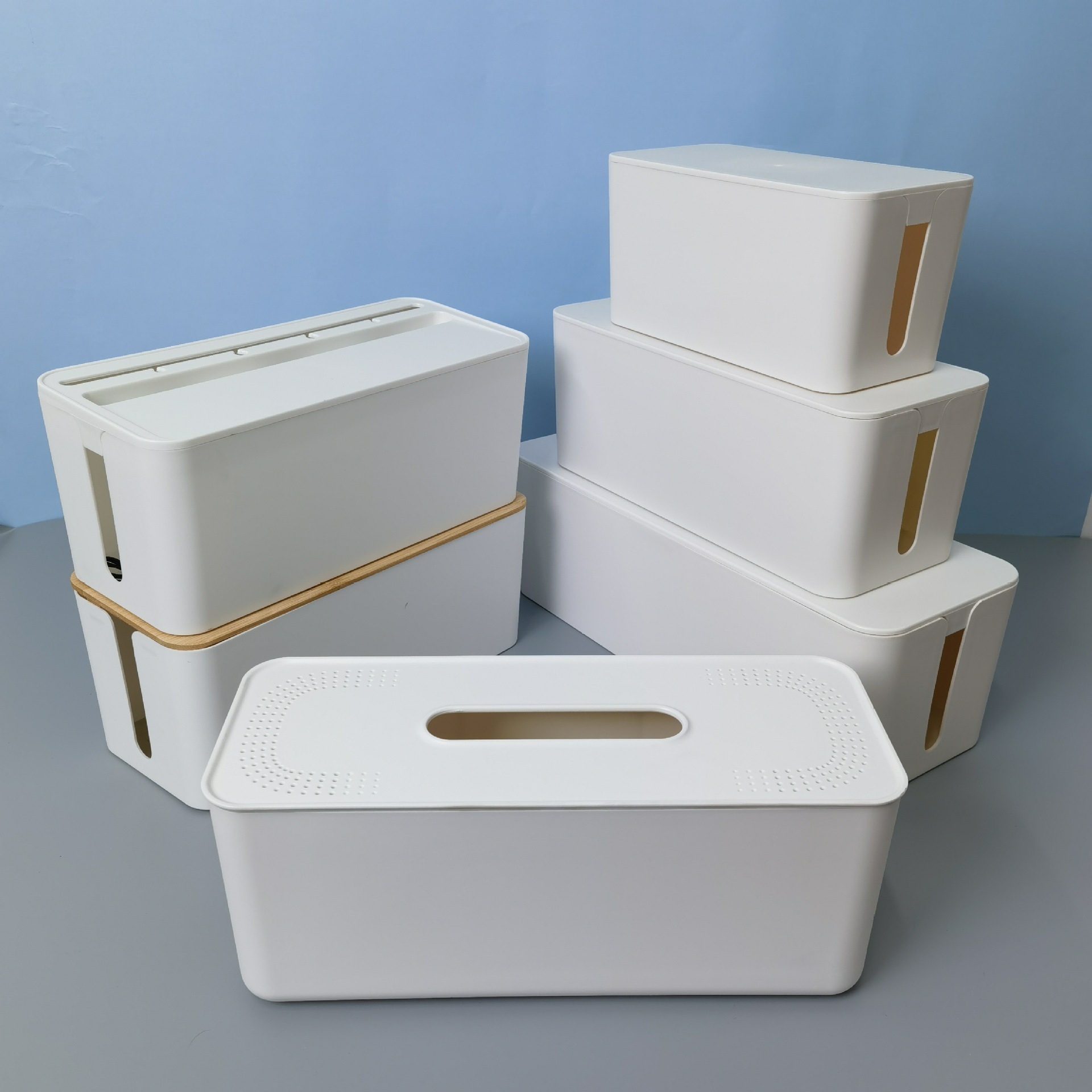 Cubierta de plástico blanco