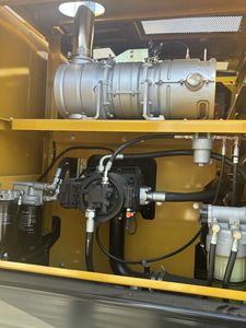 Excavatrice sur chenilles hydraulique Sany SY235H d'occasion en excellent état – Nouvelle version chinoise - Product Image 3