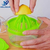 Gadget de cuisine 4 en 1, presse-citron portable en plastique, presse-fruits manuelle avec séparateur d'œufs et moulin à gingembre