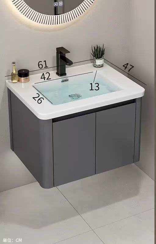 Grey scuro