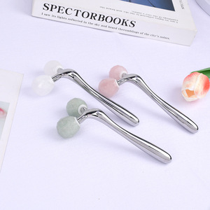 Masseur à rouleaux en <span class=keywords><strong>jade</strong></span> et alliage <span class=keywords><strong>de</strong></span> zinc, appareil <span class=keywords><strong>de</strong></span> beauté portable pour le lifting des yeux et l'amincissement du visage à domicile - Product Image 2
