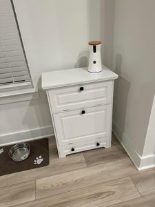 Suporte Elevado de Madeira para Tigelas de Cães com Armário de Armazenamento de Ração, Estação de Alimentação para Cães e Gatos - Product Image 6