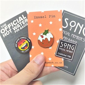 Nhà Sản Xuất Kim Loại Pins Không Có Moq Cá Nhân Đẹp Ủng Hộ Thẻ Chất Lượng Cao Tùy Chỉnh Cứng Men Pins Mềm Men Pins - Product Image 3