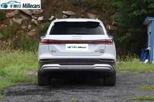2025 Chine pour Q5 <span class=keywords><strong>E</strong></span>-<span class=keywords><strong>tron</strong></span> <span class=keywords><strong>GT</strong></span> SUV Véhicule à énergie nouvelle Conduite à gauche Moteur turbo Automatique Euro VI R18 Intérieur foncé - Product Image 4