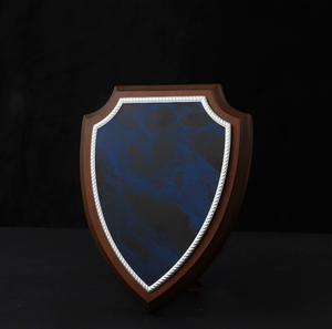 <span class=keywords><strong>Placa</strong></span> de Certificado de Madera con Forma de Escudo, Ecológica, con Grabado e Impresión UV Personalizada, con <span class=keywords><strong>Placa</strong></span> Dorada o Plateada - Product Image 1