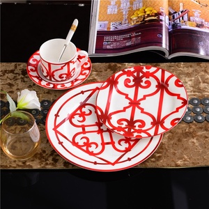 Wholesale 8/10 Inch Western Europe <b>Red</b> Paper-cut Luxury Home Decors Bone China Dining Room <b>Sets</b> Dishes and Plates - Product Image 1