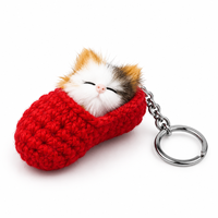 Porte-clés en peluche chat endormi, mignon, personnalisé, type animal en peluche, jouets, poupées chaton en forme de pantoufle tricotée, breloques pour sac à dos pour les amoureux des chats
