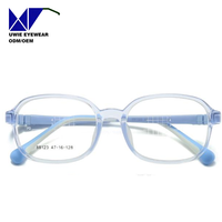 Lunettes optiques rectangulaires personnalisées OEM en silicone et TR90, anti-lumière bleue, pour enfants et adolescents, taille 47-16-128, par notre équipe de designers interne.