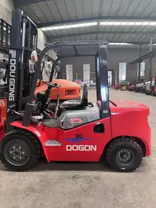 Desain kualitas tinggi dan terbaru forklift diesel 3 ton dengan pengisi daya baterai listrik kendaraan empat roda dibuat di Cina