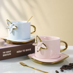 Venta al por mayor 250ml Luz de lujo taza de café de cerámica taza de agua mariposa taza de café con platillo y <span class=keywords><strong>Spoom</strong></span> - Product Image 1