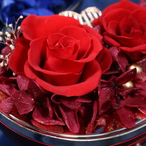 Scatola di Gioielli a Forma di Cuore con Rose Eterne, Fiori Veri Conservati e Vassoio per Anello di Fidanzamento, Regalo Romantico per Lei (Vendita all'Ingrosso) - Product Image 2