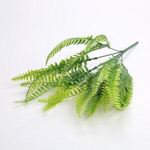 بسعر منخفض نبات اصطناعي أخضر على شكل سرخس نبات من البلاستيك للحدائق المنزلية وحدائق الزفاف والديكورات للعشب الفارسي - Product Image 5