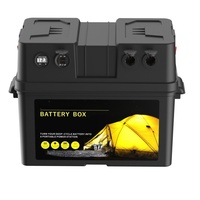Caja de Batería Portátil: Estuche Impermeable de 12V/24V con Pantalla de Voltaje y USB para Camping, RV, Náutica y Almacenamiento de Energía al Aire Libre