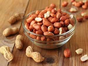 Vietnam Bulk Roasted Peanuts with Skin <b>Sweet</b> Flavor OEM Customized Export <b>Packaging</b> - Product Image 5