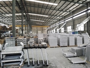 Xe Tải Nước Làm Mát Tản Nhiệt Man L2000 81061016002 81061016443 - Product Image 3