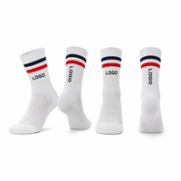 Chaussettes de cyclisme personnalisées avec logo, chaussettes de sport respirantes en maille avec coussinets pour hommes et femmes, OEM